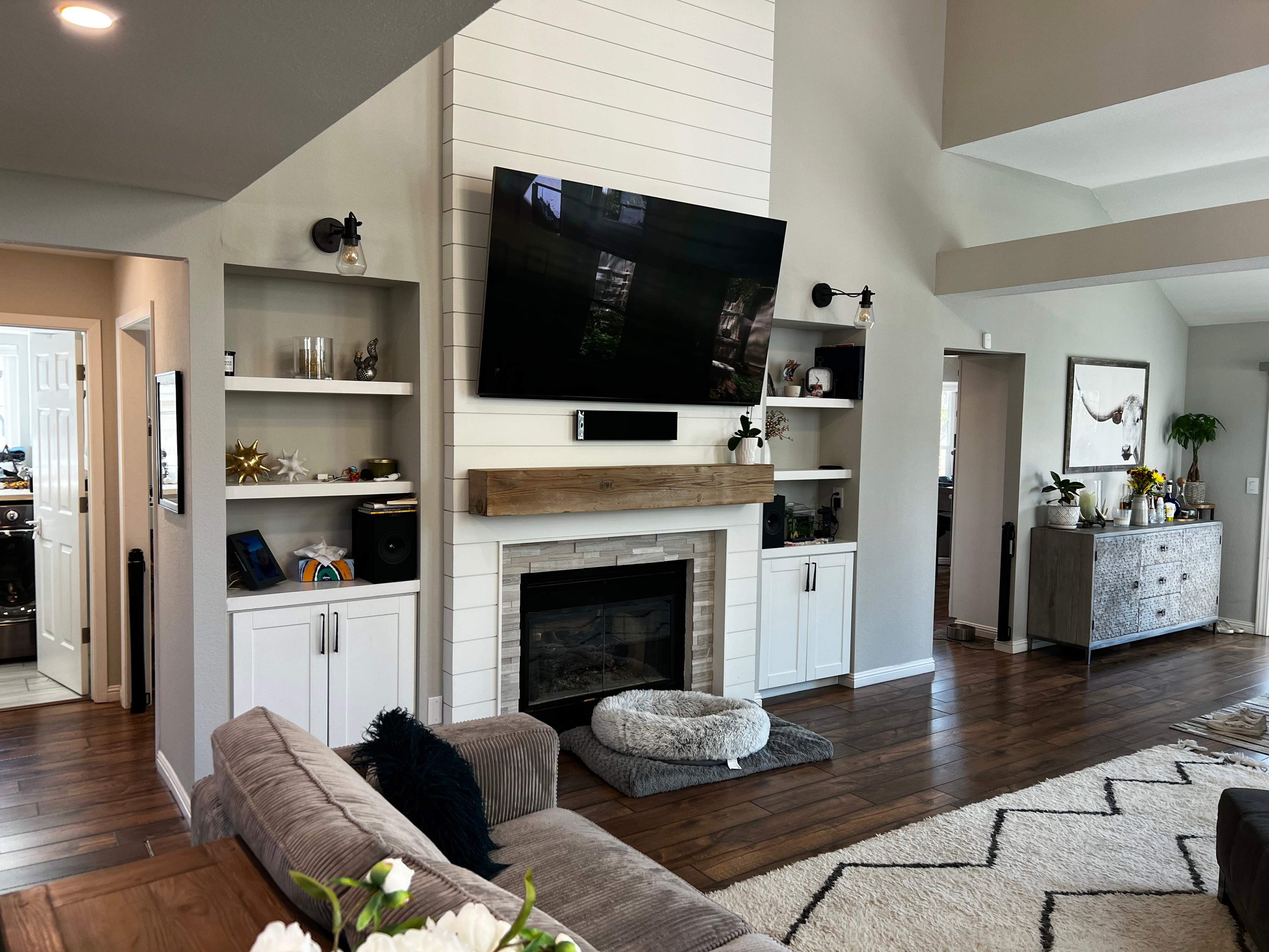 shiplap LR KEF.jpg