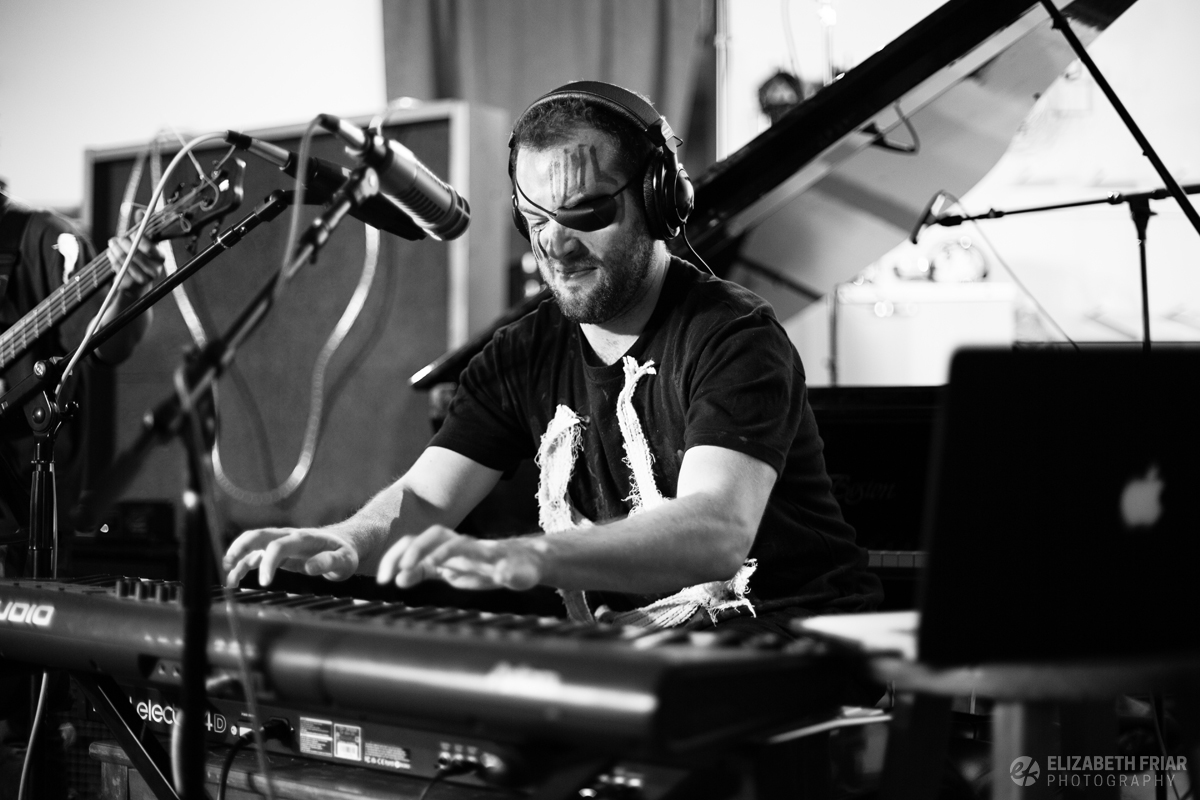FreakMachine_0037_B&W.jpg