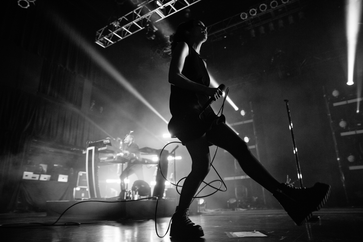 CHVRCHES_160603_028.jpg