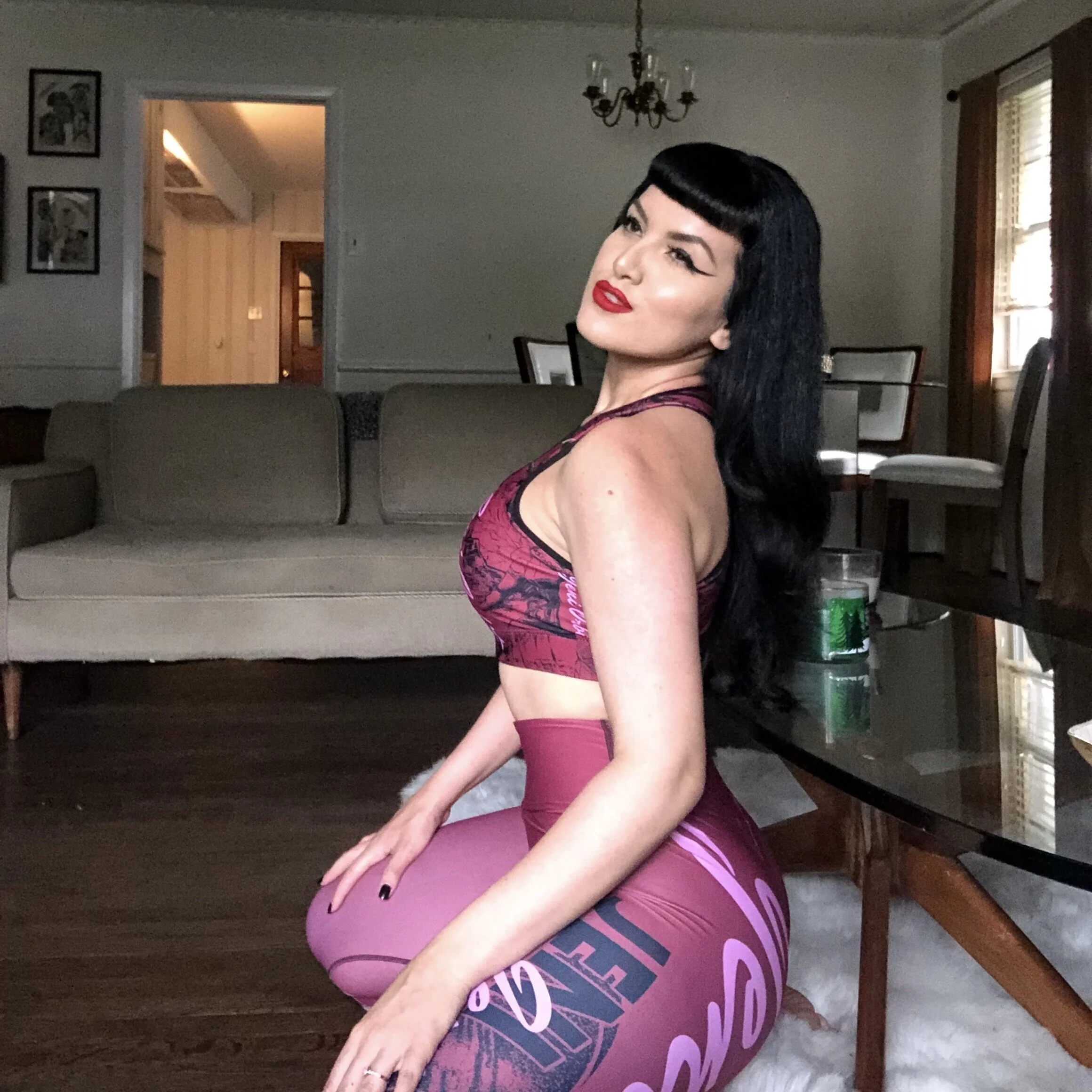 CDF86A04-20F9-4CC7-B3D2-CA655788A67E