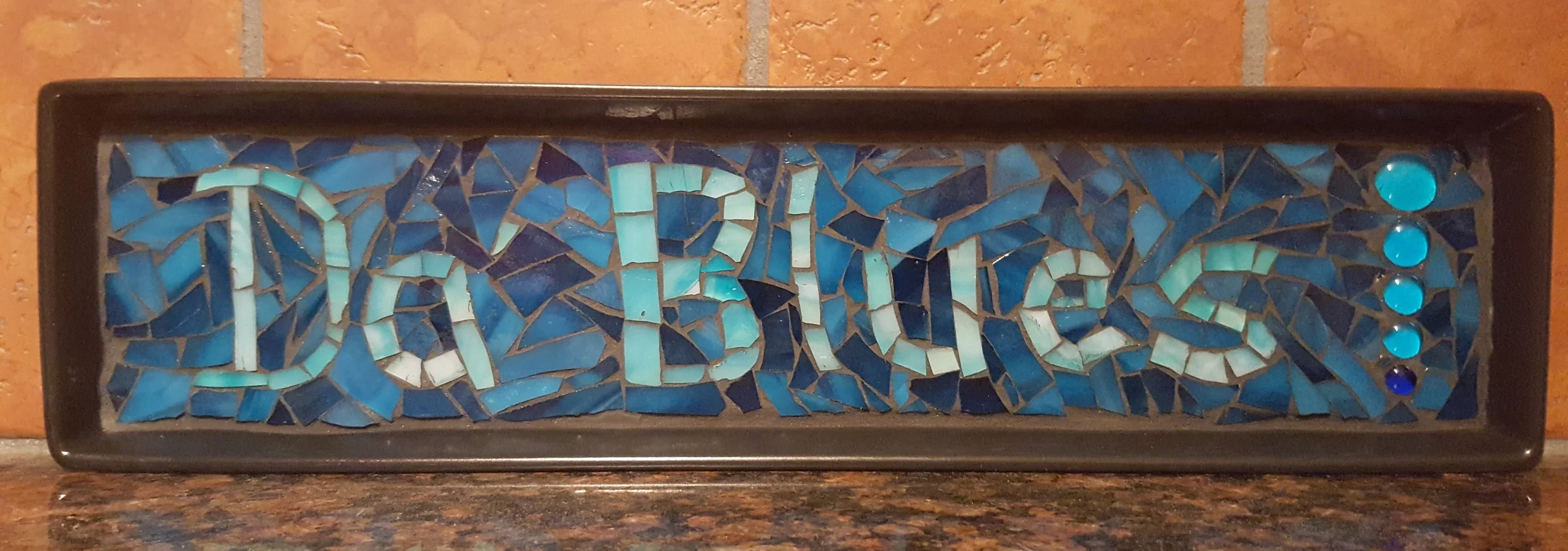 Sometimes words can’t express enough people’s appreciation! In lieu of a written testimonial Linda K., a mosaic artist, expressed her gratitude for her lessons by creating/gifting me this wonderful piece of art.