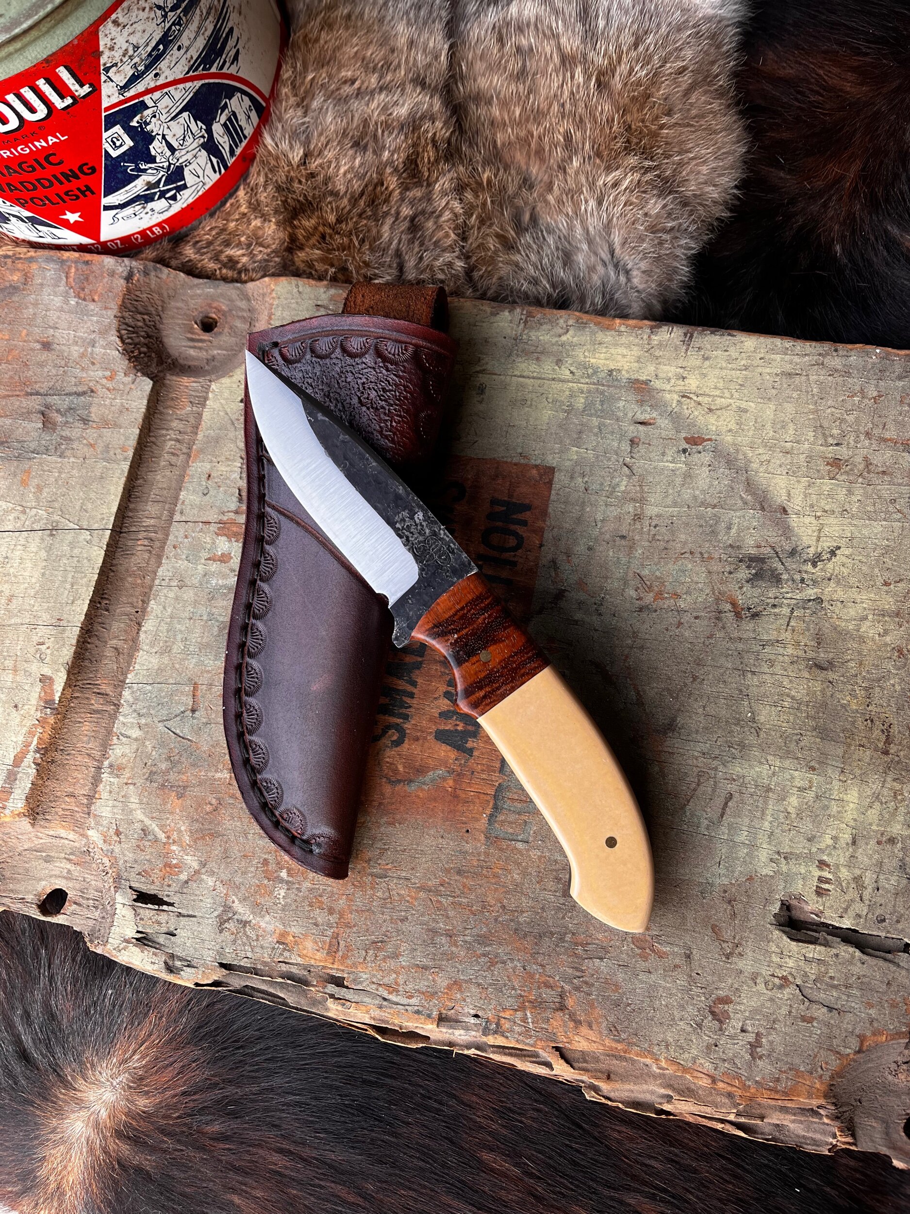 89D41D98-5099-4D9D-BDD7-C0DBC039D240