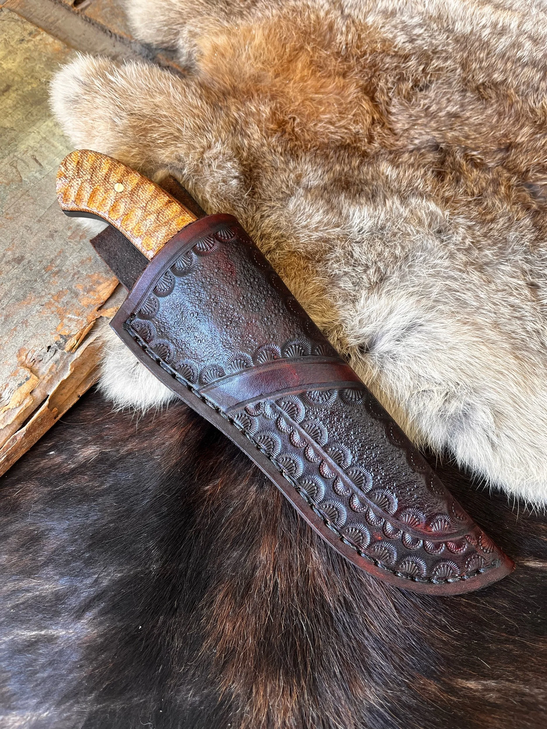 4 inch inch 52100 drop point hunter with carved vintage