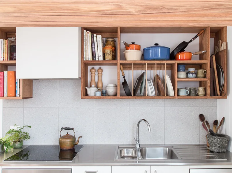 THE TINY KITCHEN WITH A BIG HEART