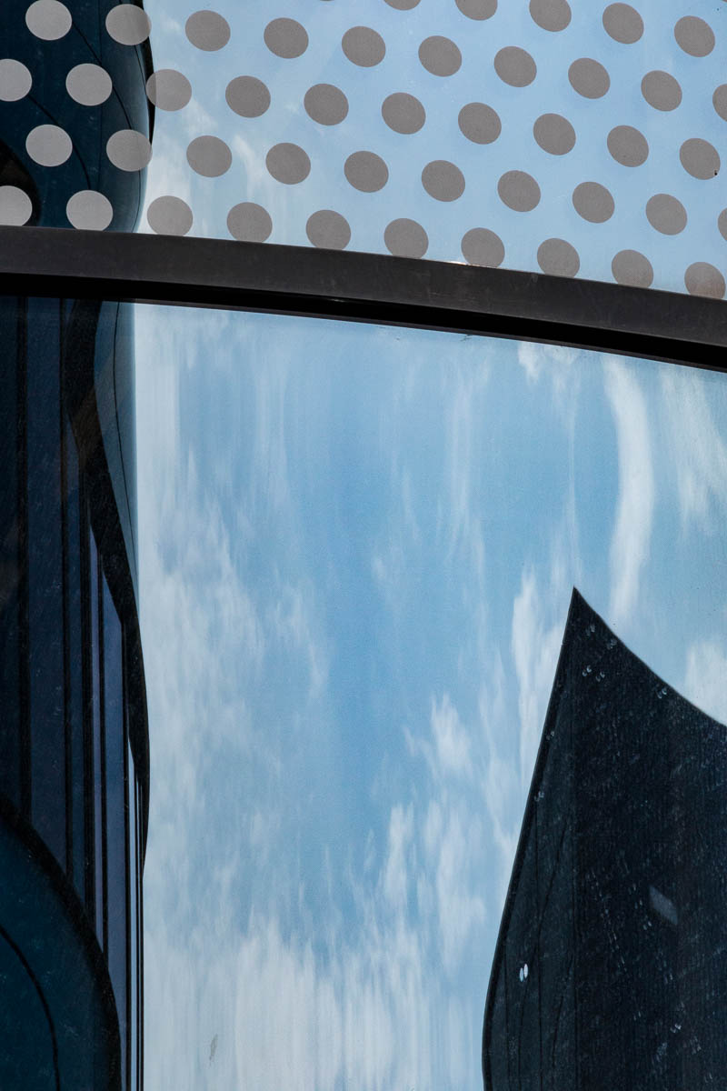 Pick of the day for Siting: Building026 Day 2, May 27, 2016