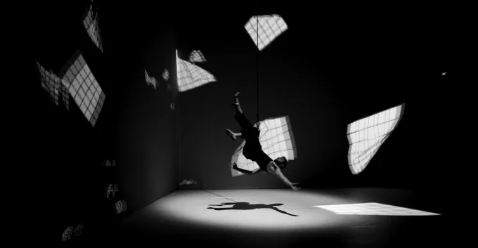 LE MOUVEMENT DE L'AIR // Adrien M & Claire B // Touring since 2015