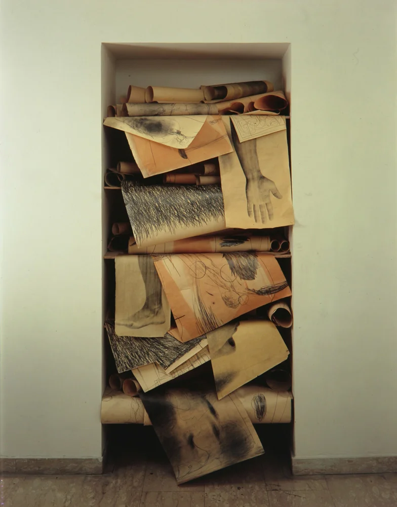 installazione, 2002 le stanze dell'arte tullio pironti, piazza dante, napoli