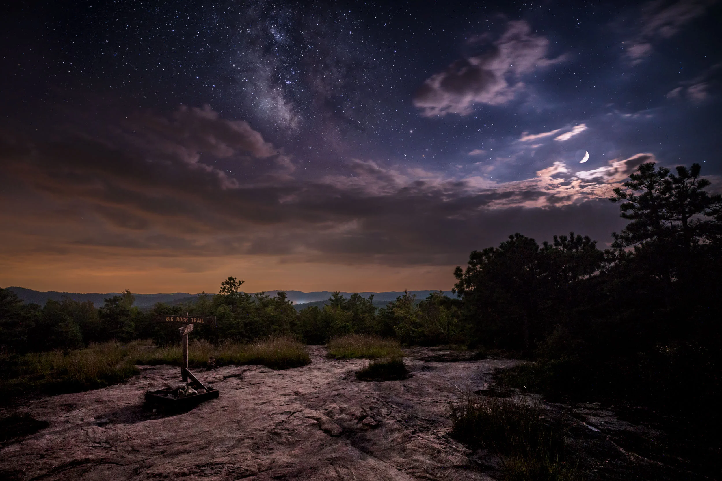 18mm, 10 sec at f/2.8, ISO 400