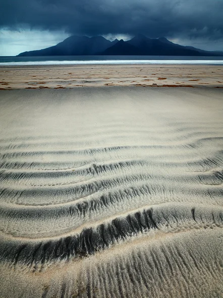 Caption: Rolling Beach, Camera: Hasselblad H1, Lens: 35mm, Digital Back: Phase One IQ140, ISO: 50, Aperture: f/32, Exposure: 10s, Filters: Lee ND Graduated 0.45 Hard