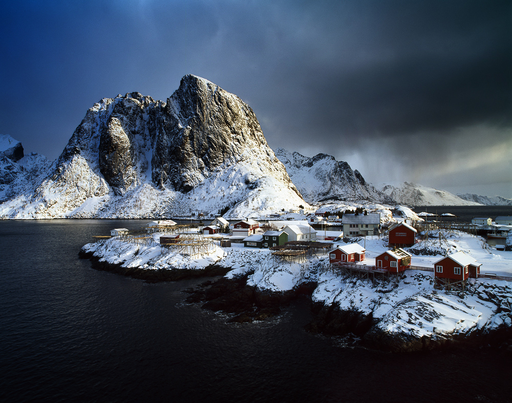Caption: Rocks & Cabins, Camera: Hasselblad H1, Lens: 35mm, Film: Fuji Velvia, ISO: 50, Exposure: Unrecorded, Filters: Lee ND Graduated 0.45 Soft