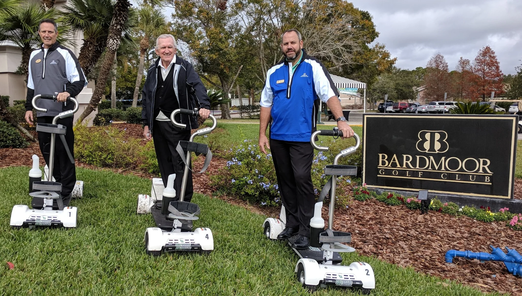 These gentlemen are ready for you to hit the trail! Pictures L to R: Bob Dailey/GM of Bardmoor Golf & Tennis, Charlie Staples/Owner of Fore Golf Partners, John Davis/GM of Bayou Club.
