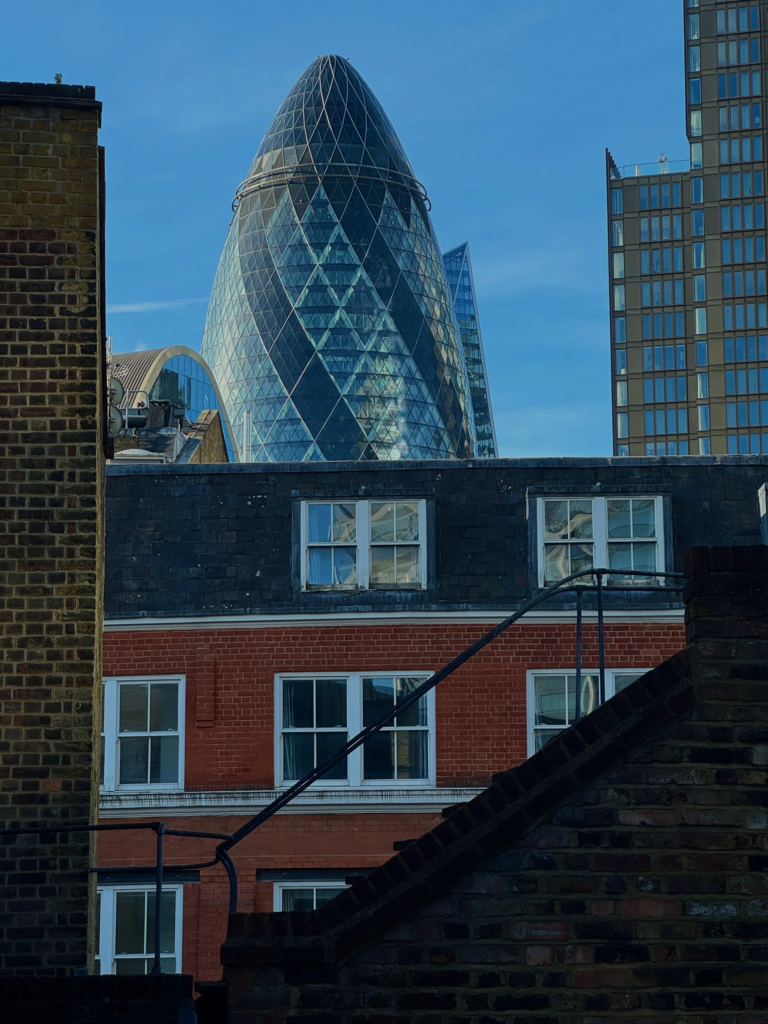 London Gehkin.jpeg