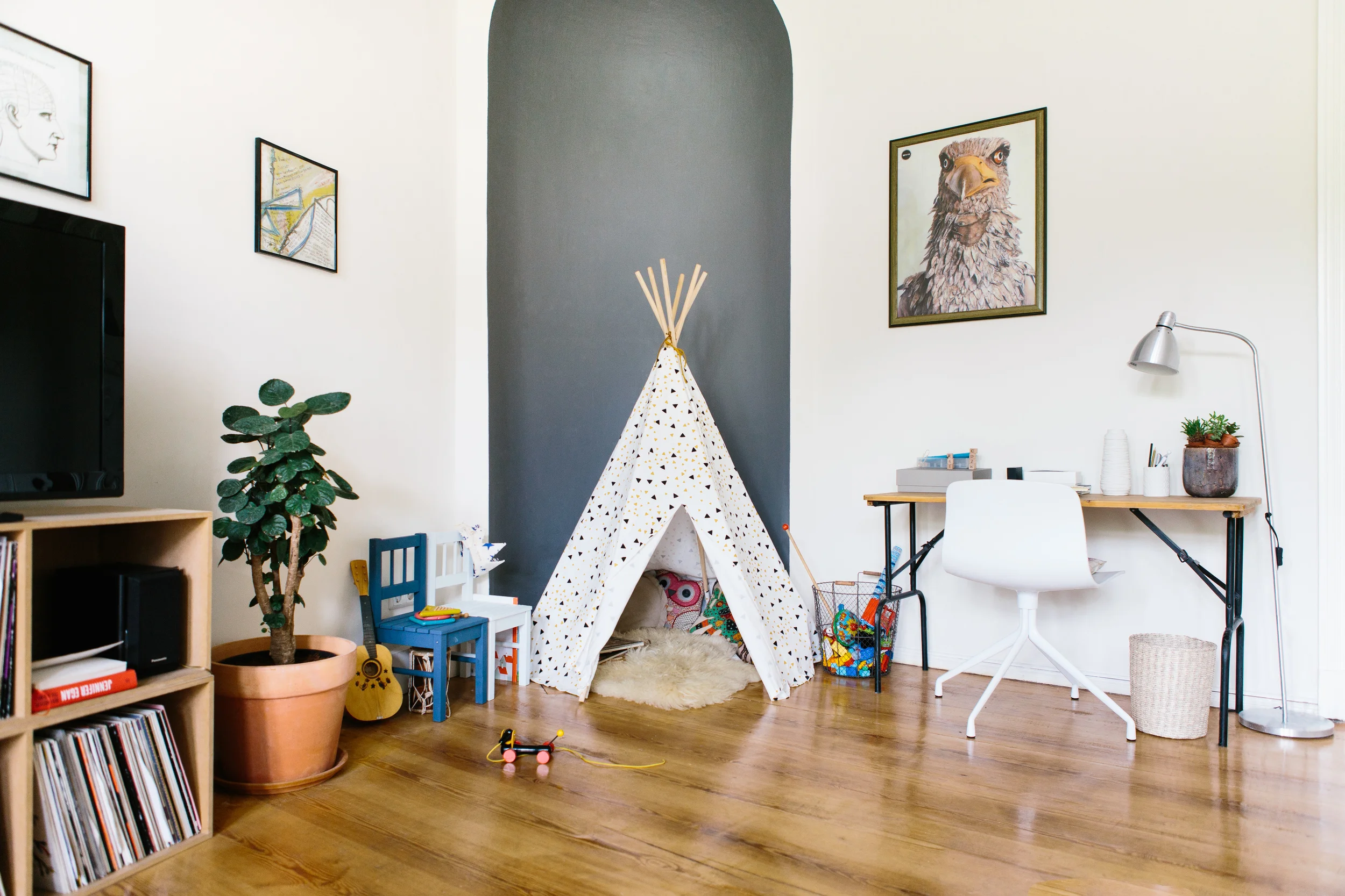 HEJM-Isabel-Robles-Salgado-Little-Years-Apartment-Berlin-Interior--3.jpg
