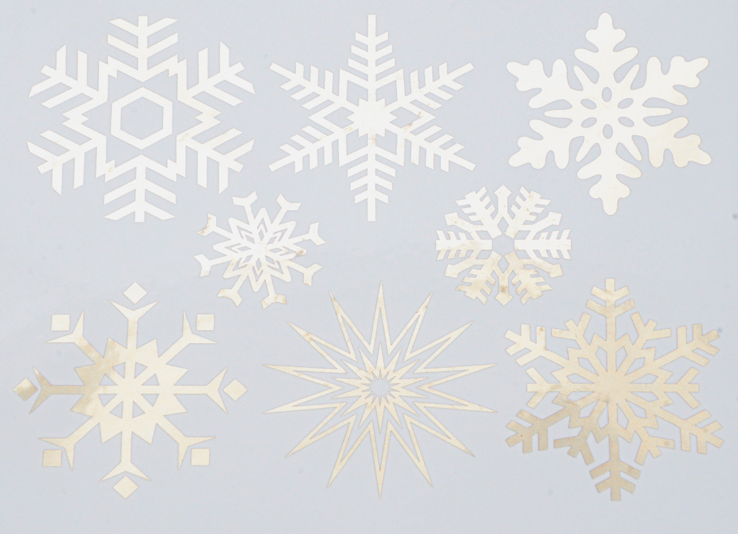 GLOW in the Dark Small Snowflake Decals for Glass, Ceramic or Enamel - Not  Food Safe — Ceramic Decals, Glass Fusing Decals