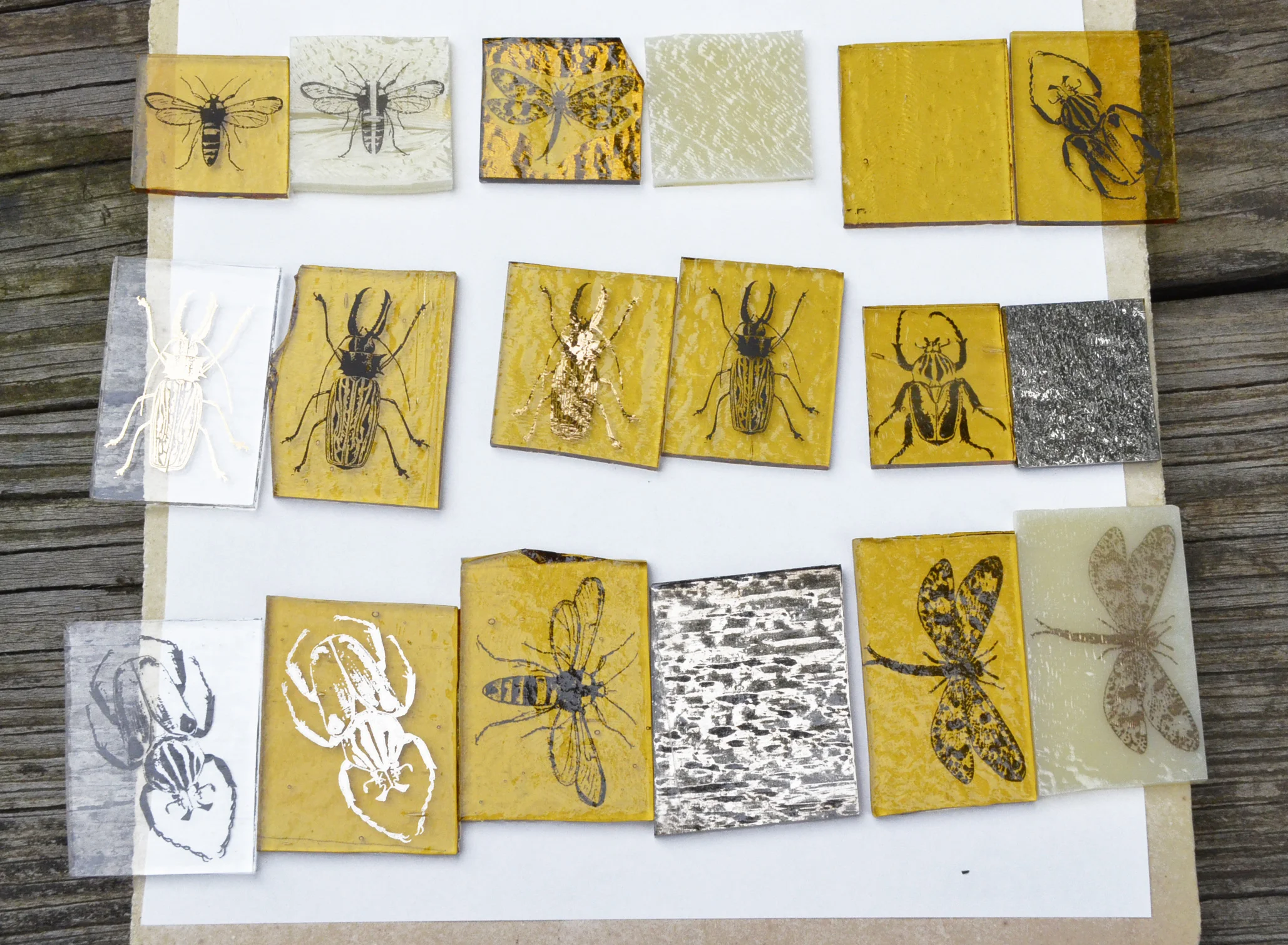 For this project we layered 9 different pairs of glass rectangles. The leftmost piece of glass in each pair was fired on top. The rightmost piece of glass in each pair was fired on the bottom. Make sure to read all three parts of this three part series to see our results.