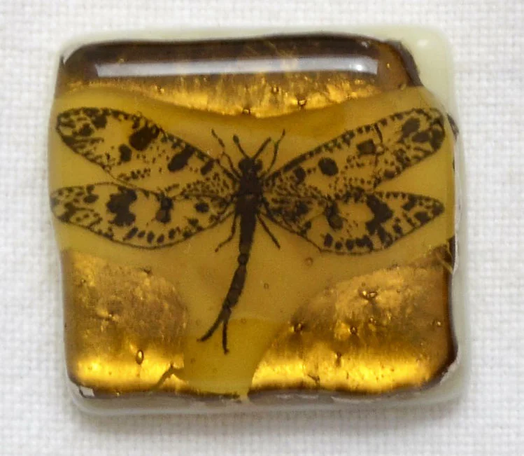 Test 2 Final fuse. Yes, the amber piece wasn't cut all that well. We were just making some tests so we decided to go with is. 