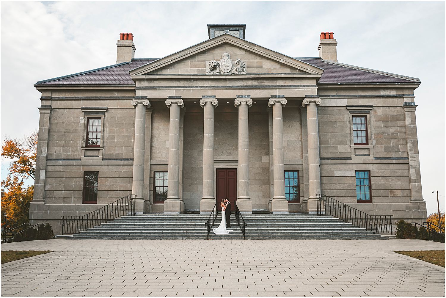 Colonial Building Wedding