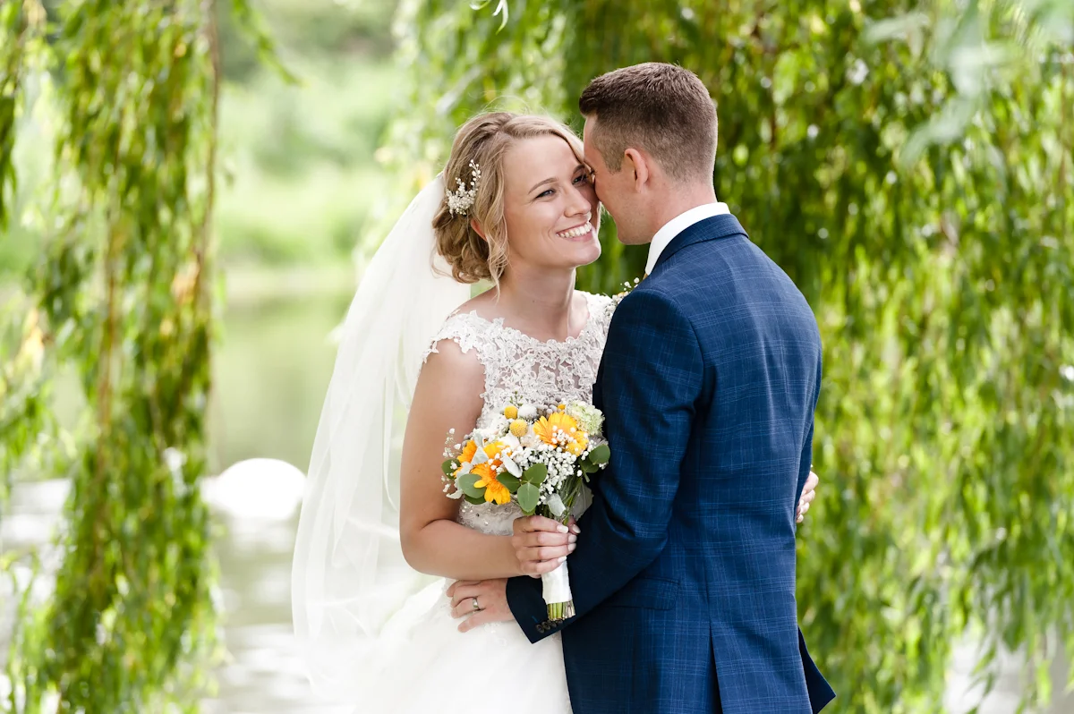 Wedding photo (77 of 138).jpg