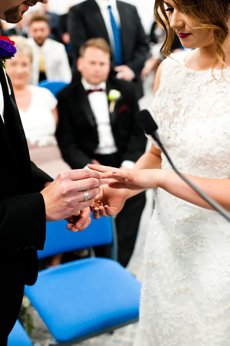 Wedding photo (33 of 121).jpg