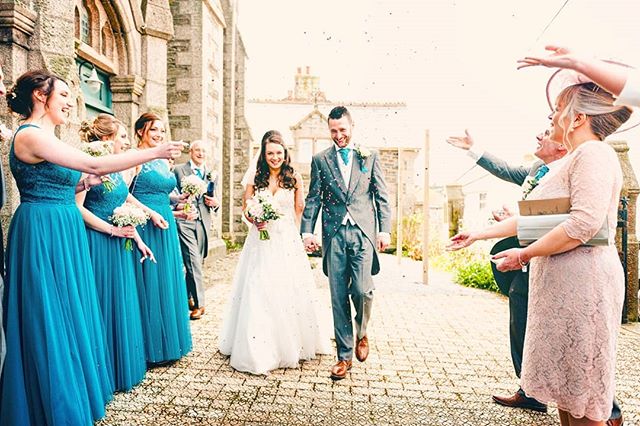 Fancy Wedding albums in progress 🎉

#wedding #cornwallwedding
#love #couple #porthleven #confetti #marriage #weddingdayready
#weddingdress #bridesmaids #lace #ceremony #cornwallweddingphotographer #weddingphotographercornwall #weddingmoments #realmo