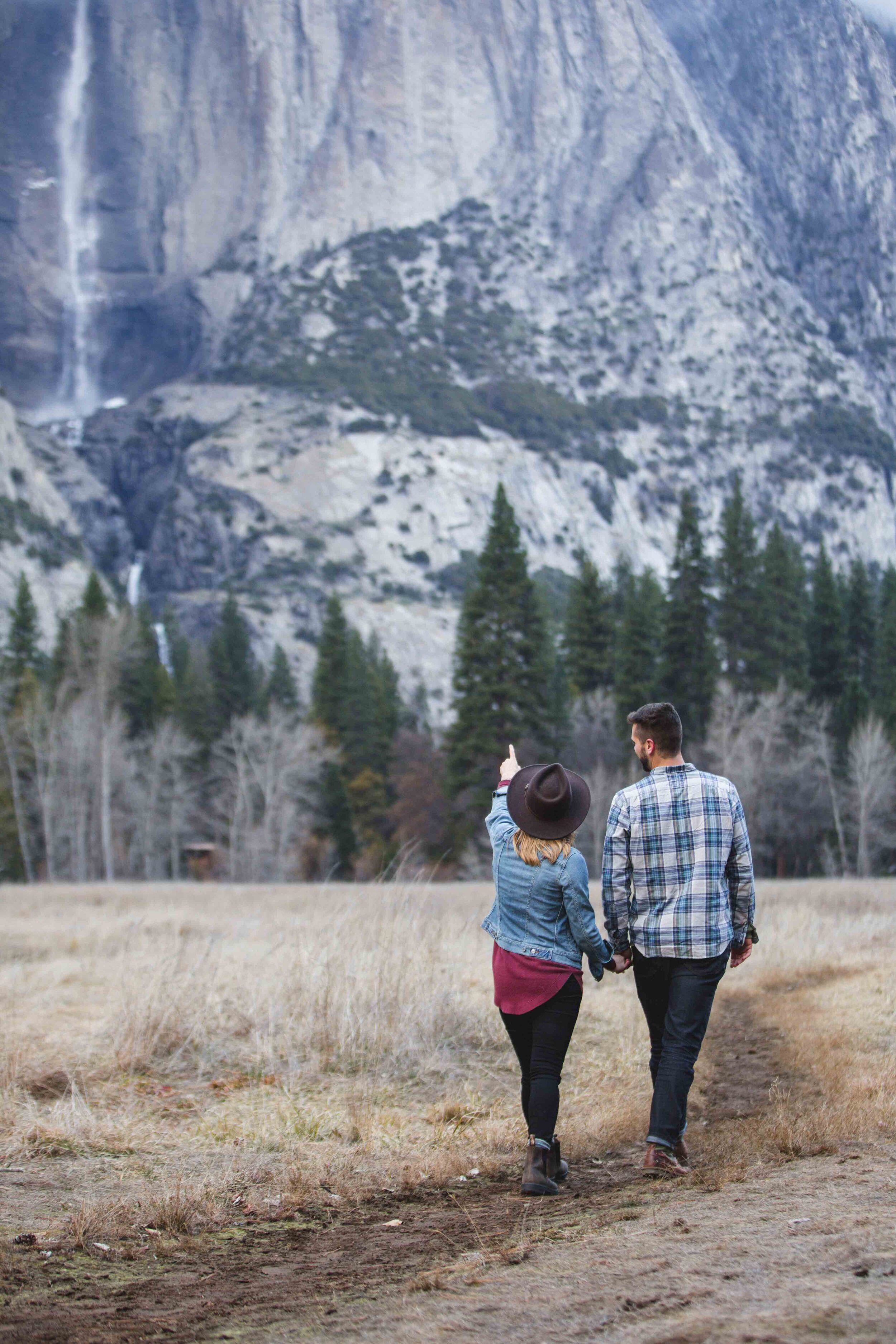 yosemite-valley-engagement-yosemite-photographer-3.jpg