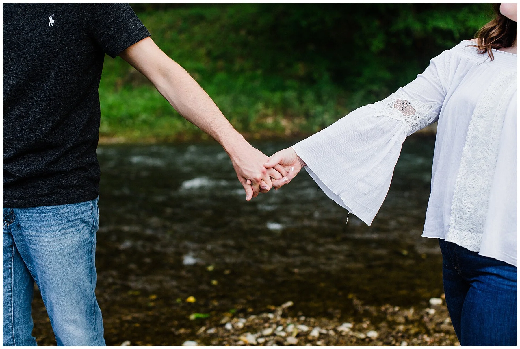 appalachian-mountain-engagement-tennessee-photographer-16.jpg