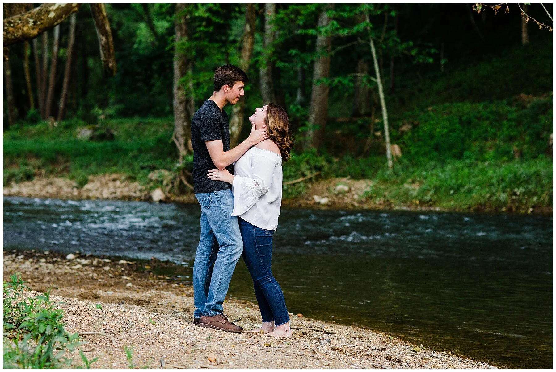 appalachian-mountain-engagement-tennessee-photographer-4.jpg