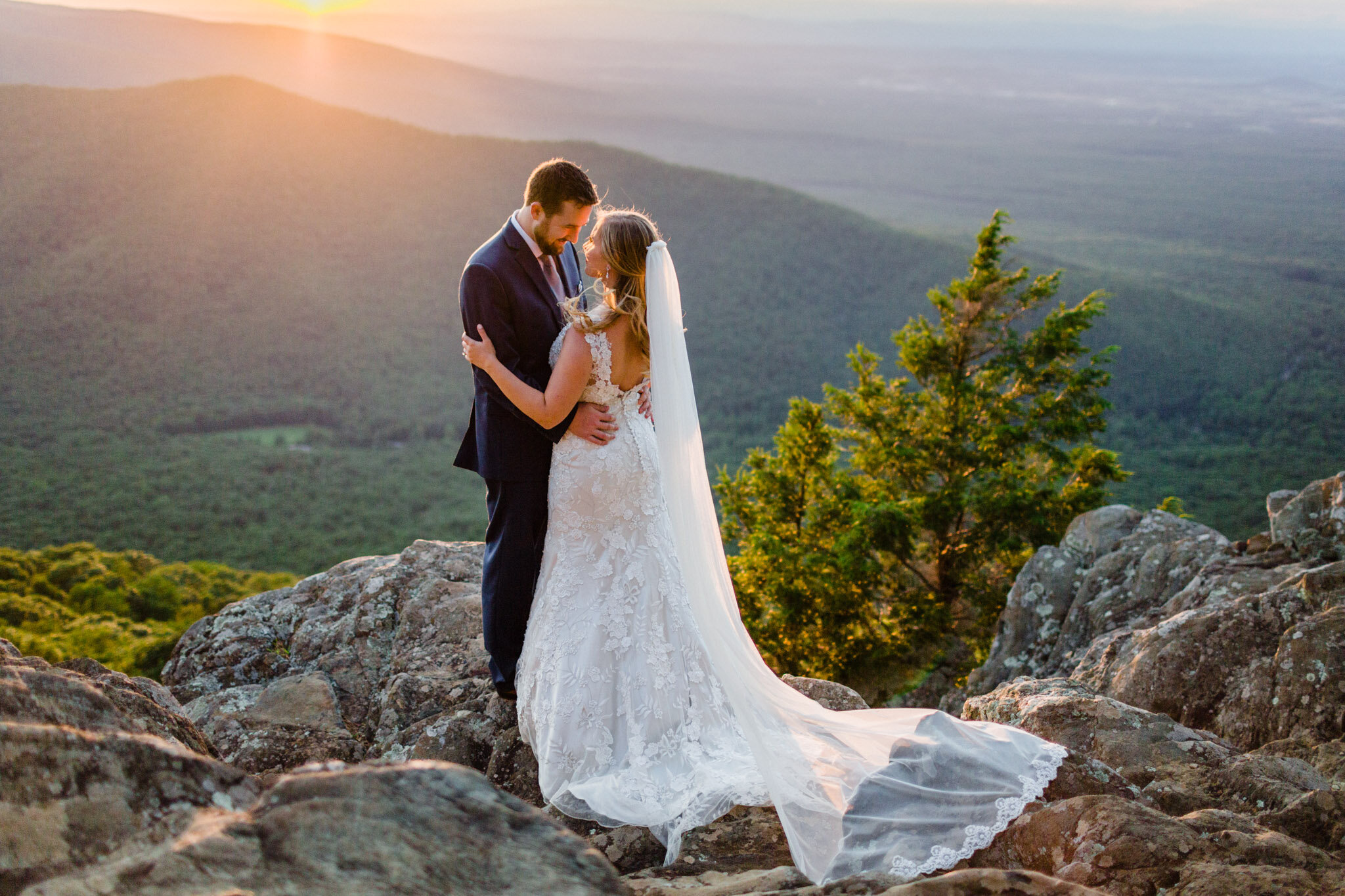 shenandoah-national-park-elopement-appalachian-mountains-virginia-elopement-photographer-1.jpg