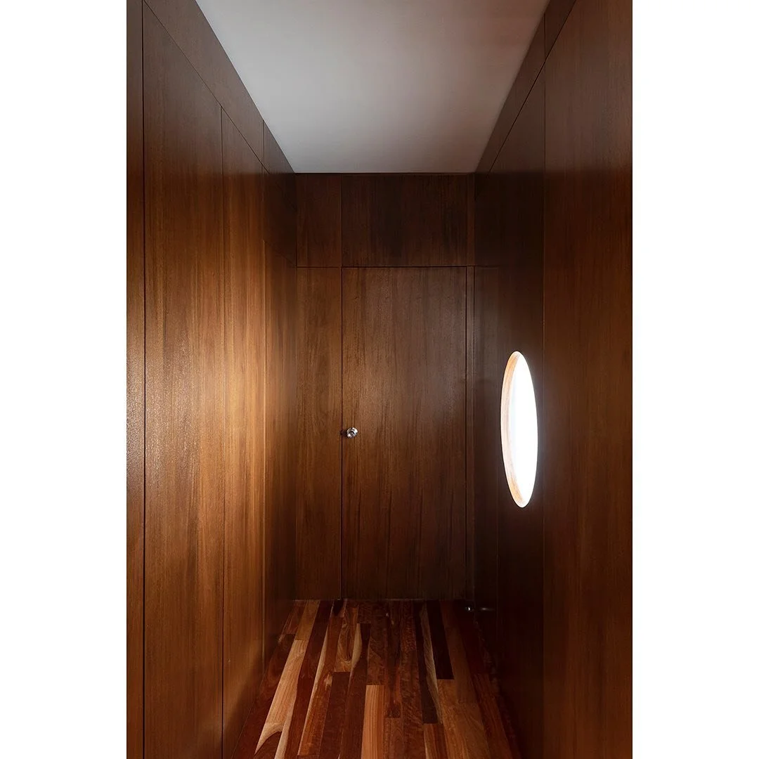 D A R W I N
renovation 
more pictures on web site, 
📸 @fschapochnik