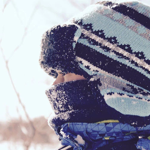 What causes cold sensitivity?