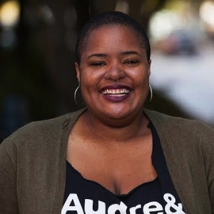 KEISA REYNOLDS: COMMUNITY EDUCATOR Keisa is a queer black feminist, writer and educator from Richmond, Calif. They are a certified rape crisis counselor in Illinois and California and have extensive training in other areas including domestic violence, child abuse, community violence, and trauma. They have led and co-facilitated workshops and conversations on alternatives to policing, transformative justice for survivors of sexual violence, and understanding anti-blackness and gender violence. They previously worked and interned with In These Times, Rape Victim Advocates, Brava! for Women in the Arts, and other non-profit organizations in Chicago and Bay Area. They are a former member of We Charge Genocide and student organizer at Columbia College. They earned their BA in Cultural Studies from Columbia in 2015 and studied at UC Berkeley's Goldman School of Public Policy as a 2014 PPIA fellow. They are a lover of black girl magic and protector of black girlhood. They fight for everyone's liberation, especially their mother's. And yours. 