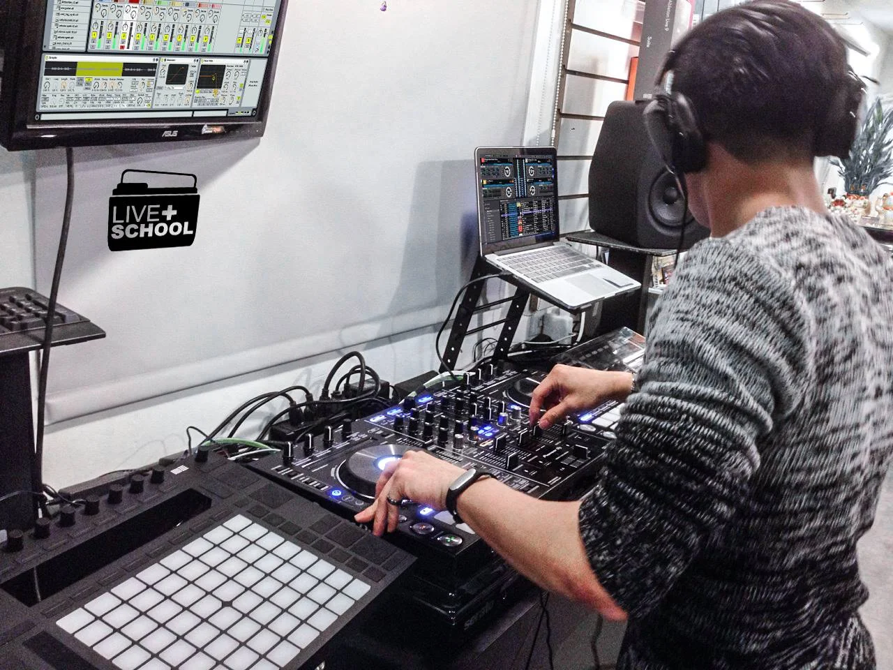 10分鐘 音樂接歌