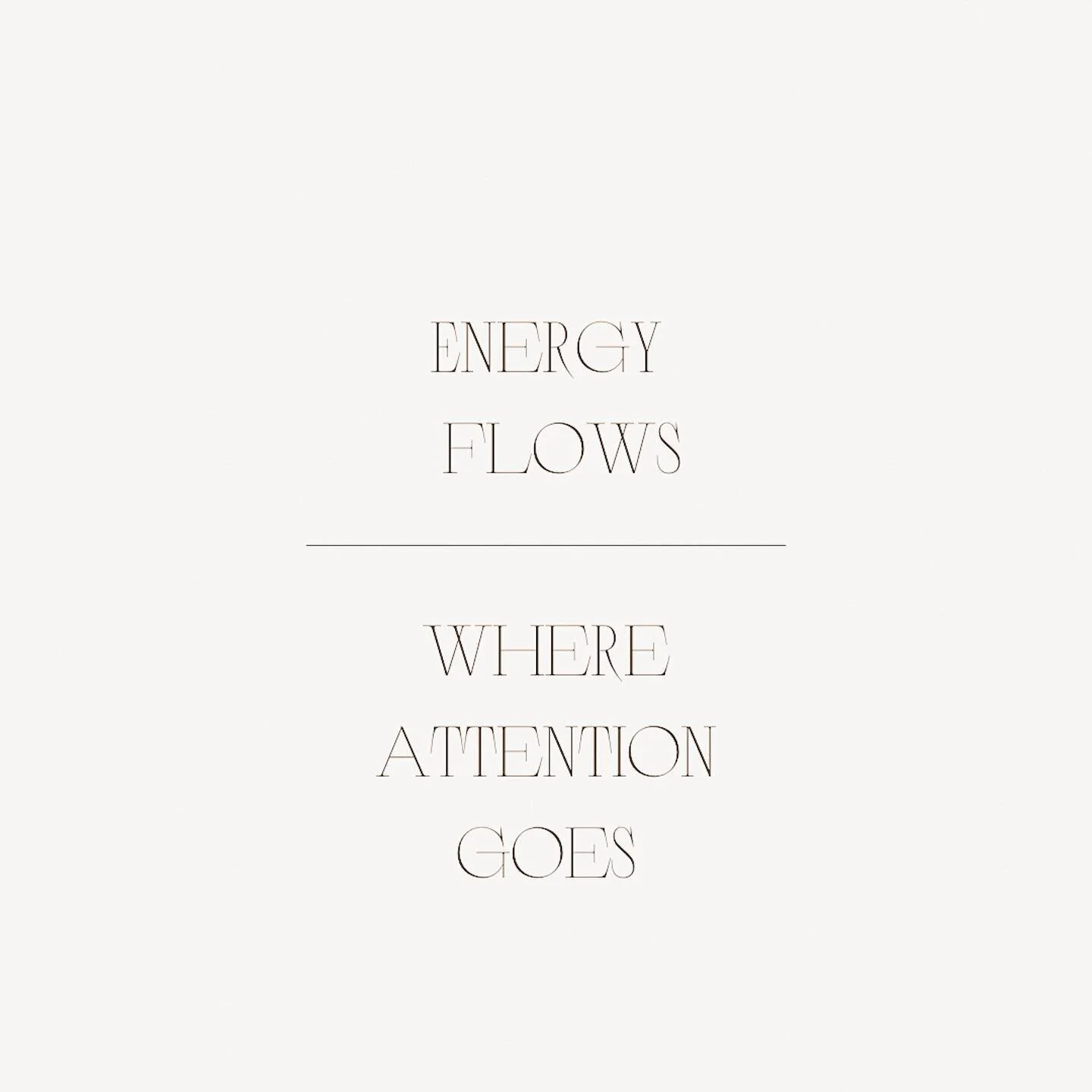 &bdquo;Energy flows, where attention goes&ldquo;.

Die Yogapraxis bietet uns die M&ouml;glichkeit, unsere Aufmerksamkeit, unseren Fokus ganz bewusst zu lenken und auszurichten. So k&ouml;nnen wir beispielsweise &uuml;ber Pranayama, den Atem&uuml;bung