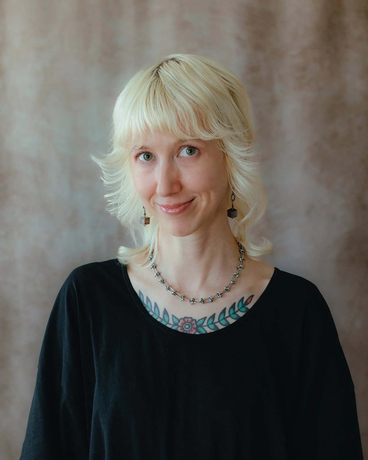 Tess Duncan, Front Desk (Copy)