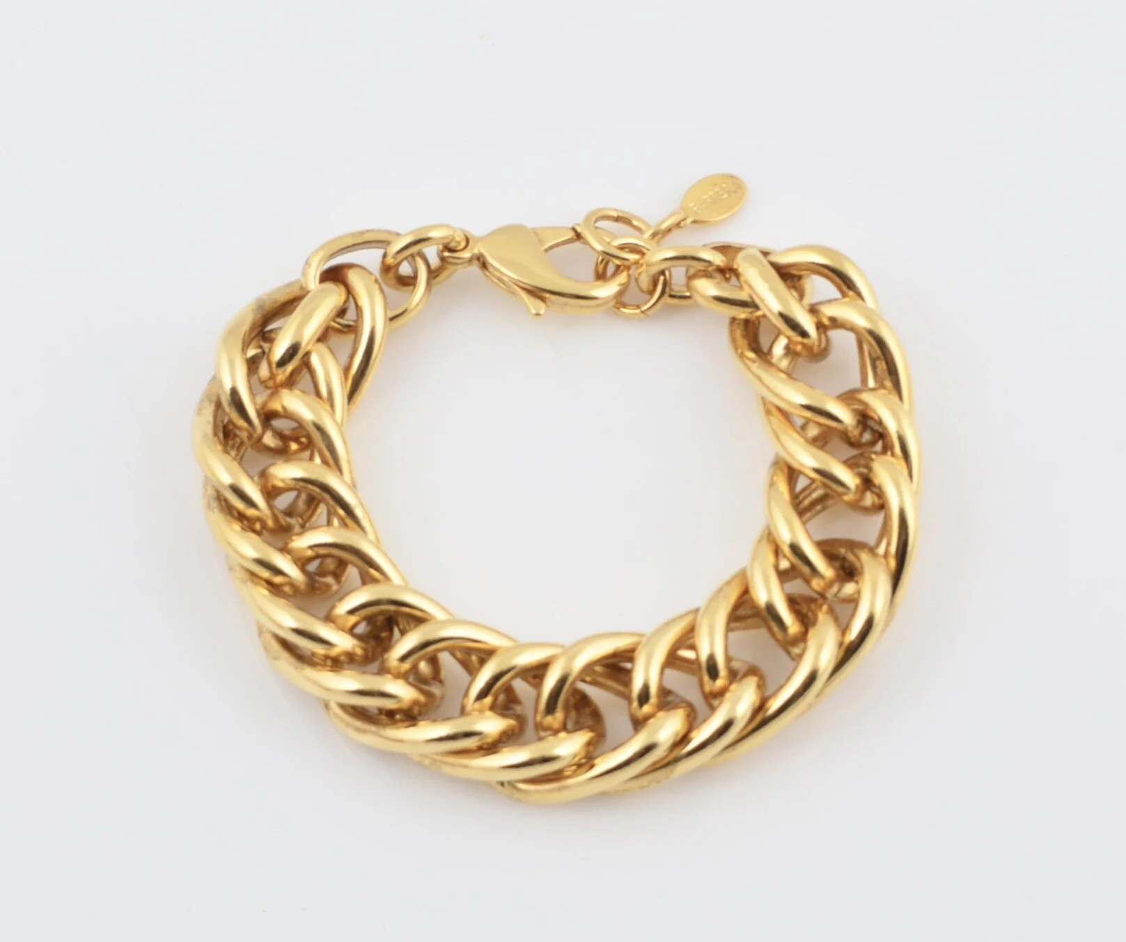 Maria Barrera-Bold Gold Chain Bracelet