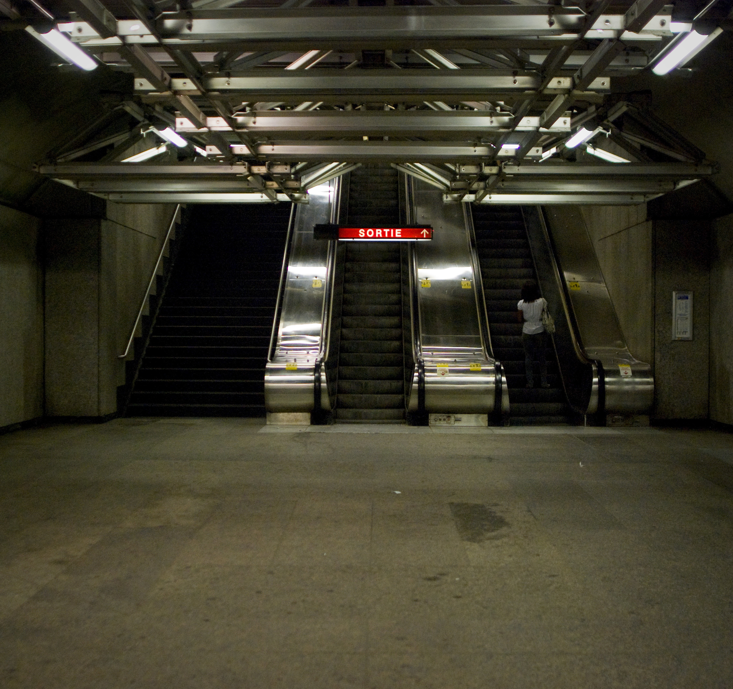 Metro Côte-Des-Neiges / Montreal, QC