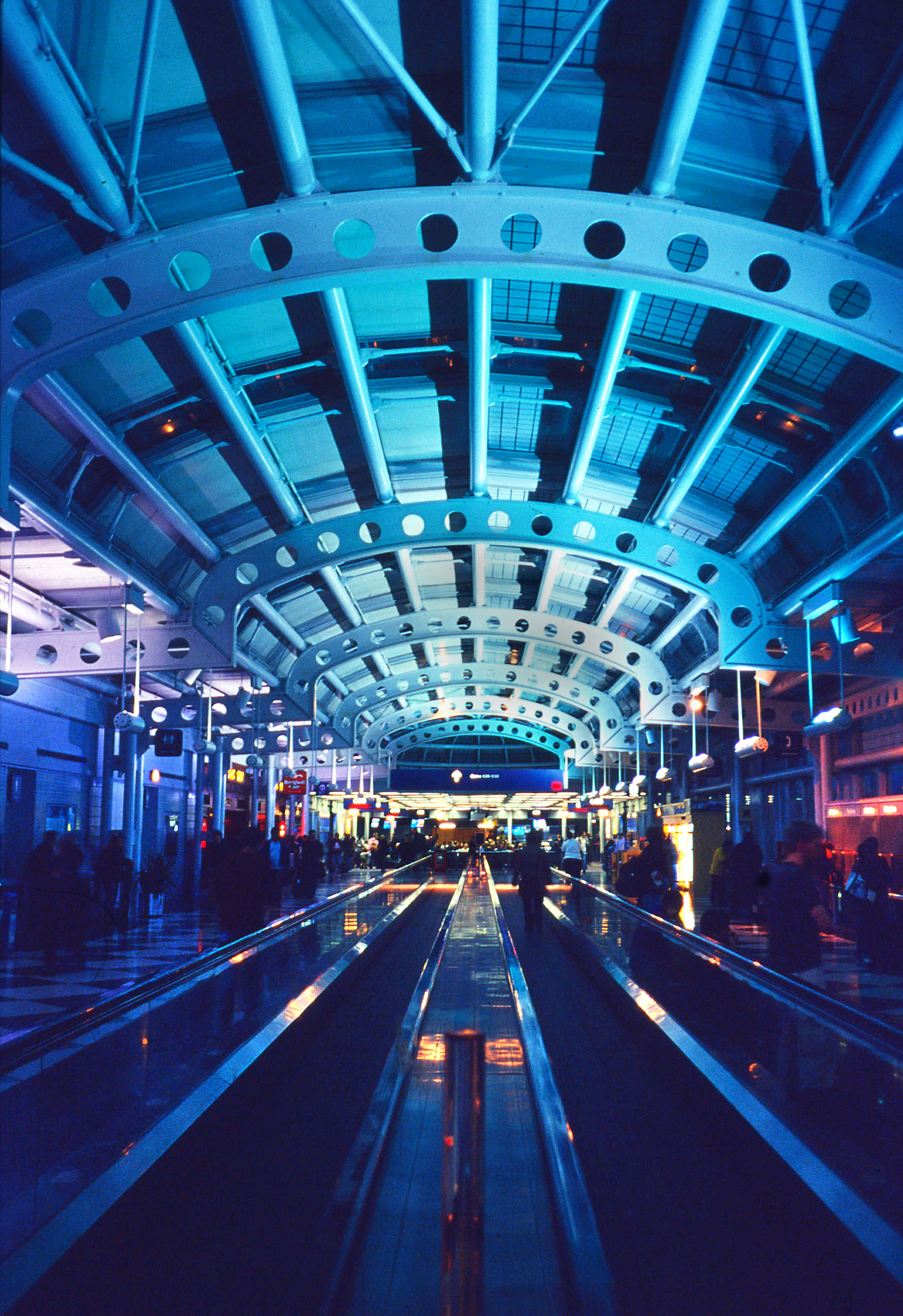 Chicago O'Hare International Airport / Kodak Ektachrome 100VS