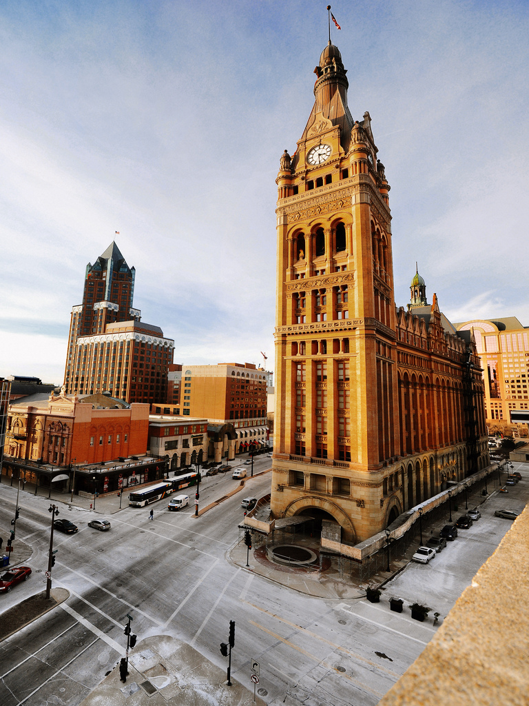 Milwaukee City Hall / Milwaukee, WI