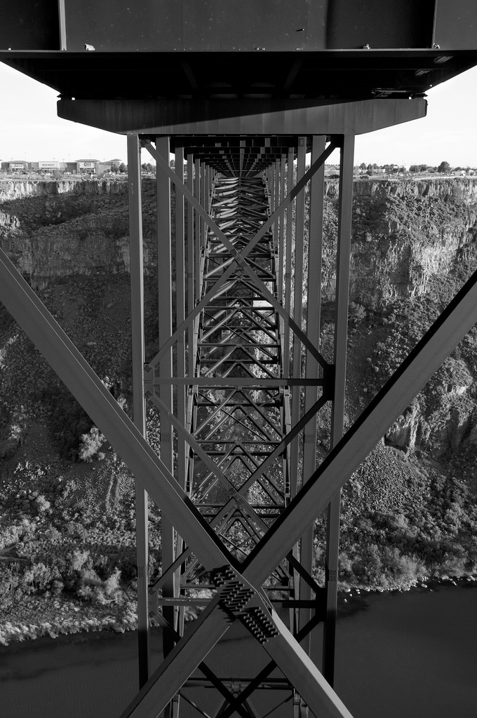 Perrine Bridge above the Snake River / Twin Falls, ID