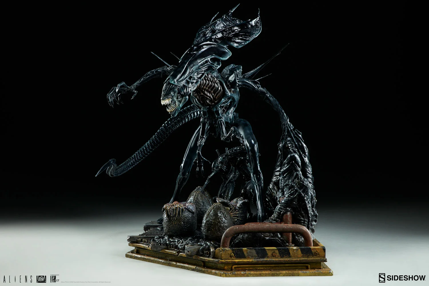 aliens-alien-queen-maquette-sideshow-300267-05.jpg