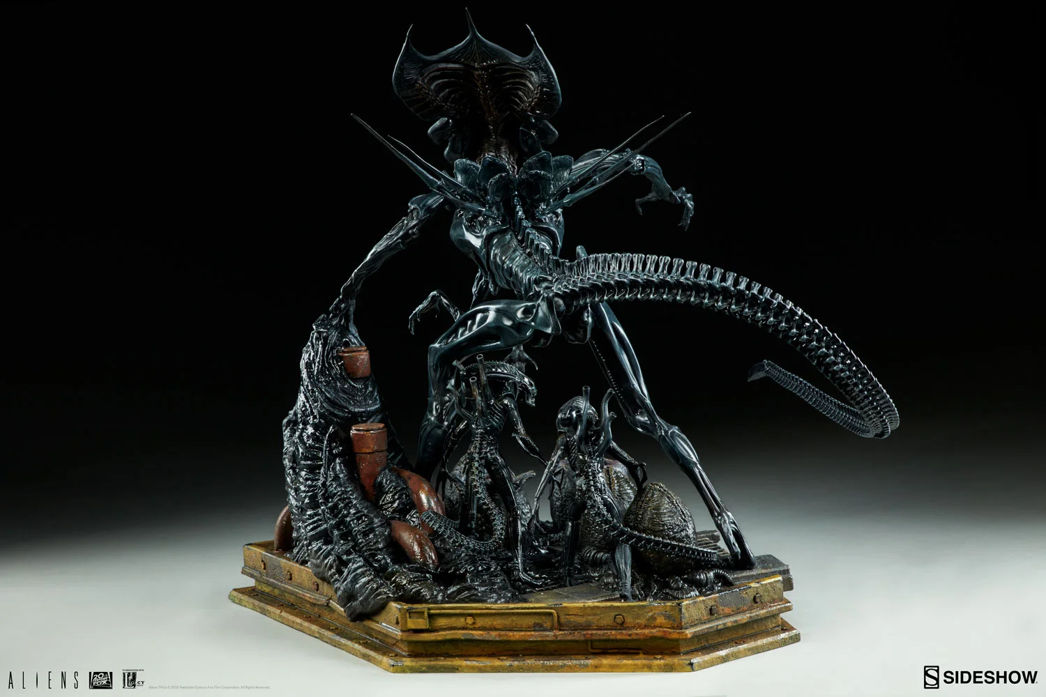 aliens-alien-queen-maquette-sideshow-300267-07.jpg