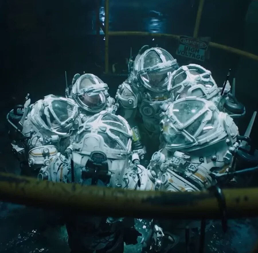 legacy-underwater-01.jpg
