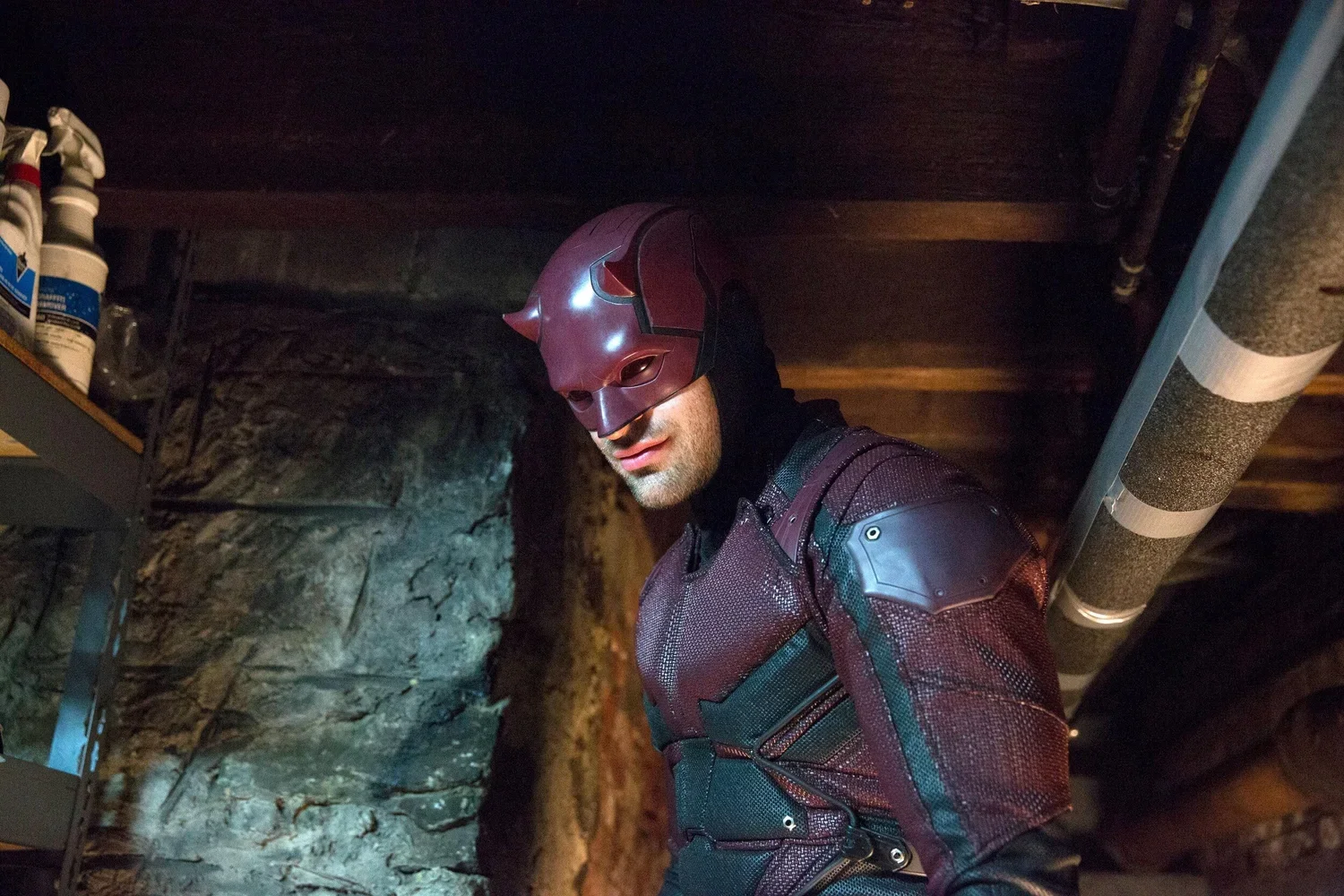charlie-cox-daredevil-netflix-1588231663.webp