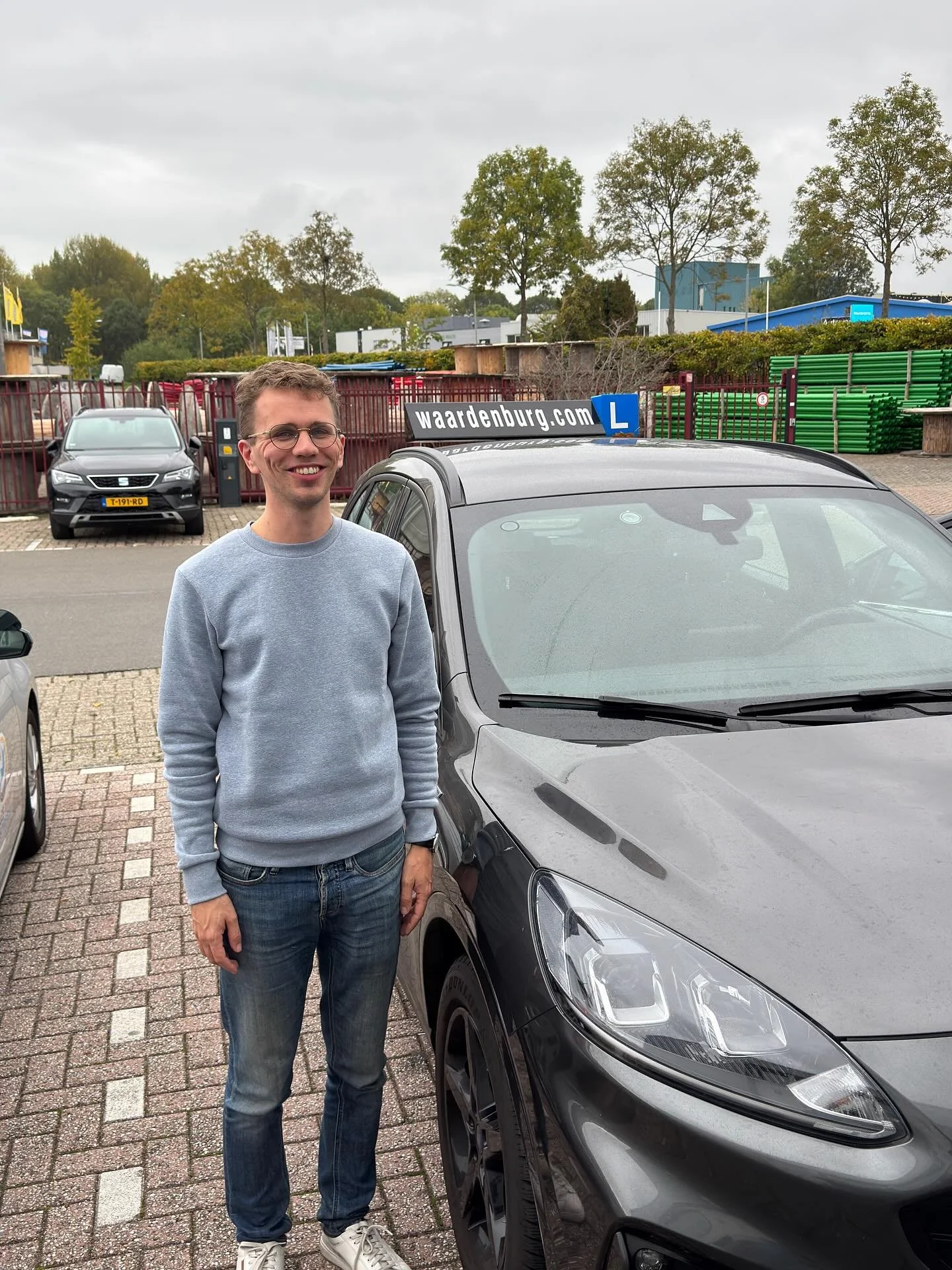 Milo gefeliciteerd en ook jij hebt in 1x bij ons je #rijbewijs gehaald. @cbrnl