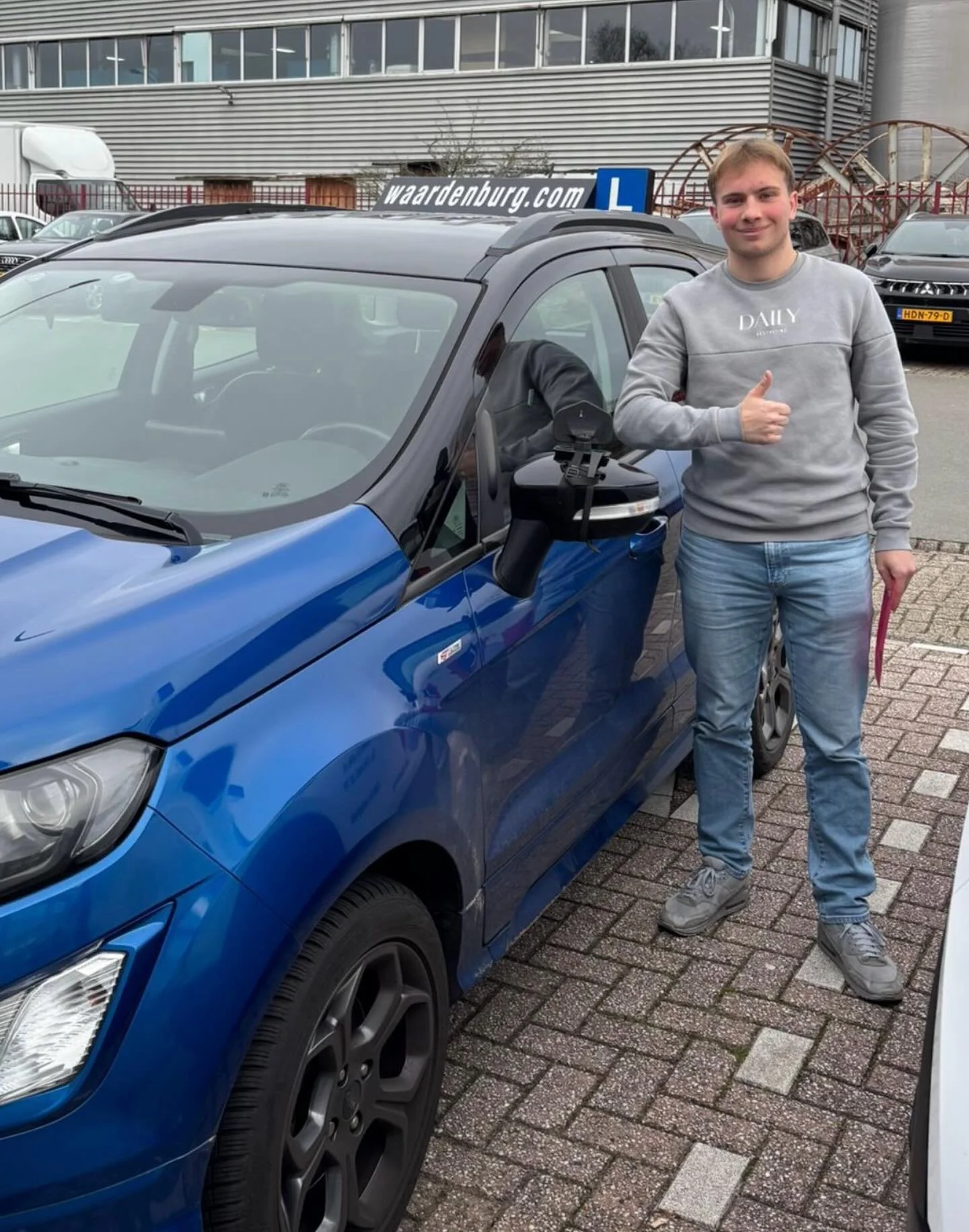 @fynnelmendorp  Je hebt een keurige rit neergezet tijdens je examen Fynn Elmendorp dus lekker geslaagd. Veel geluk met je rijbewijs en hartelijke gefeliciteerd.