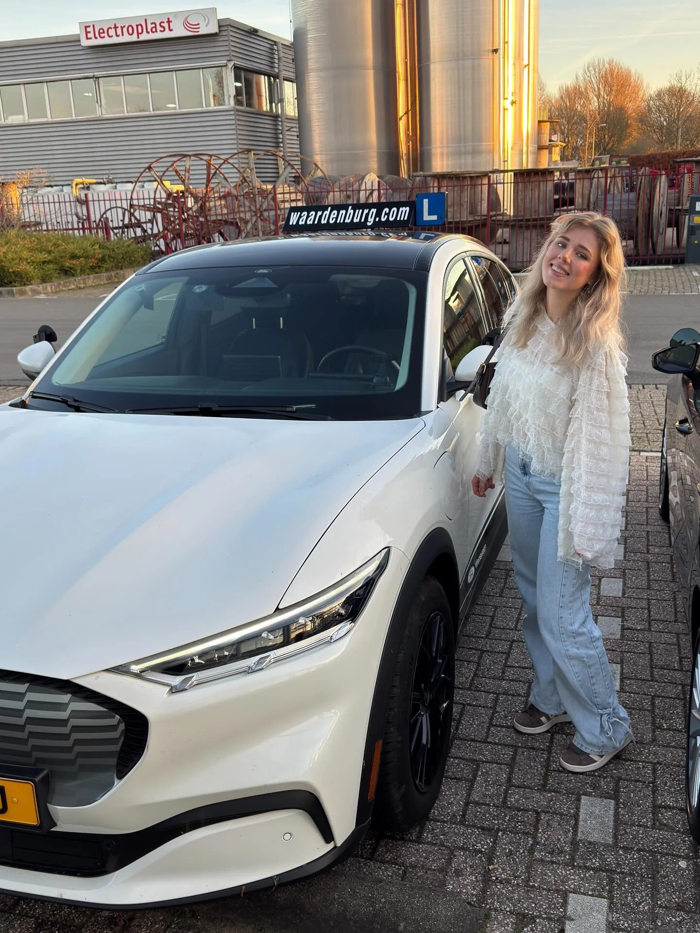 @romyjabaaij gefeliciteerd met je rijbewijs 🥳🥳. Heel veel veilige kilometers toegewenst. @cbrnl