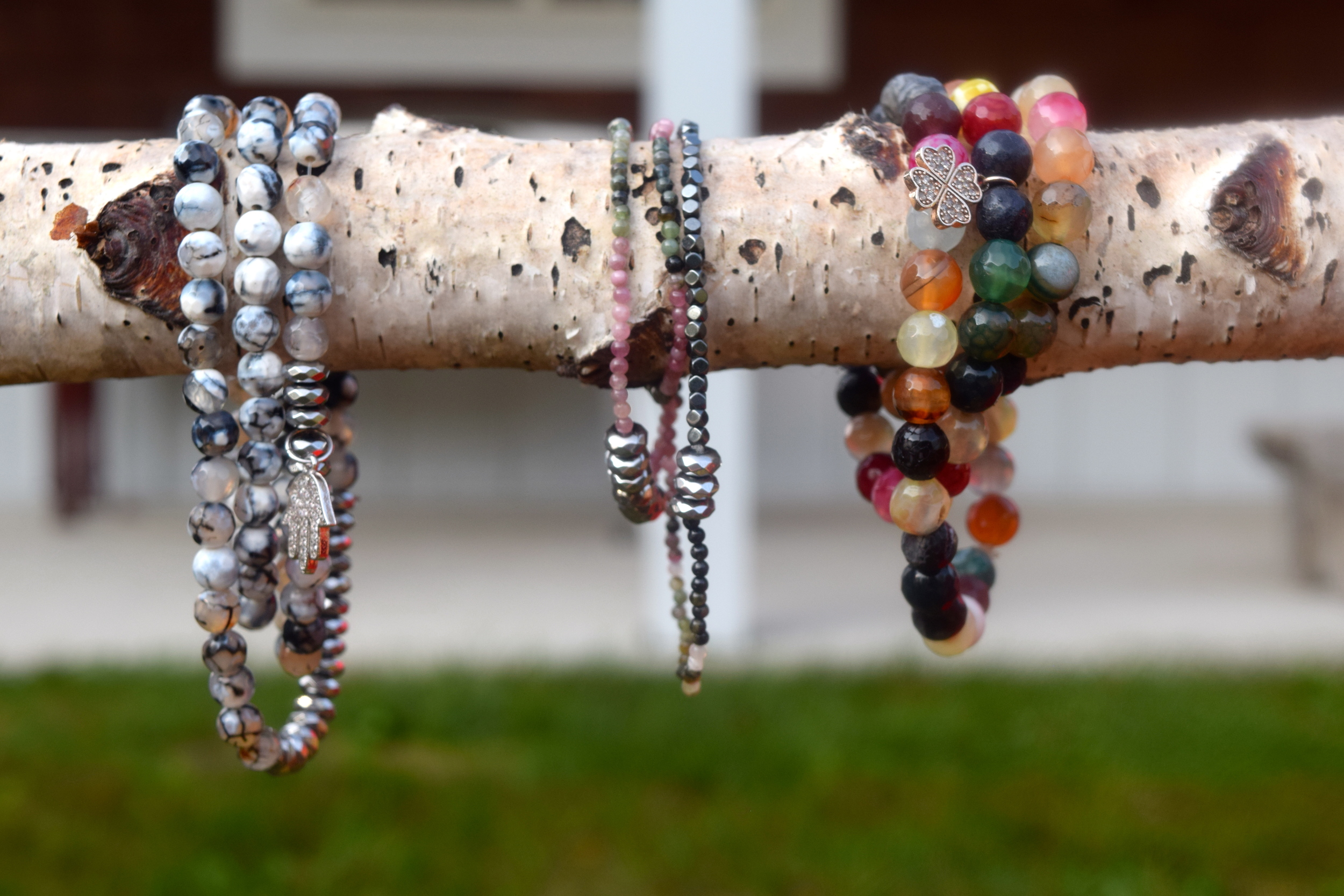CREATING JEWELRY AND SHARING IT WITH THE WORLD.