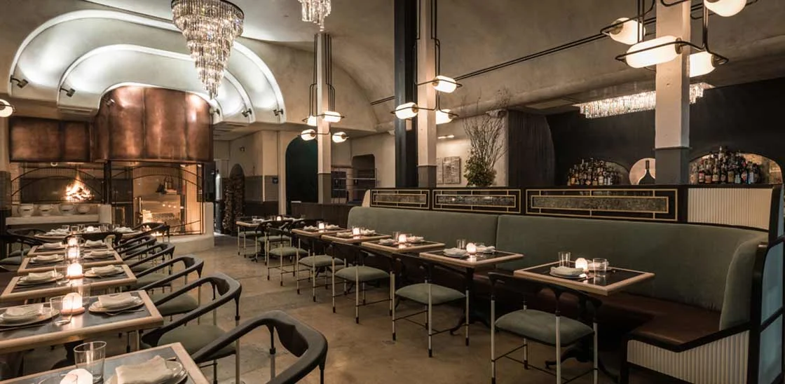gwen-inside-dining.jpg