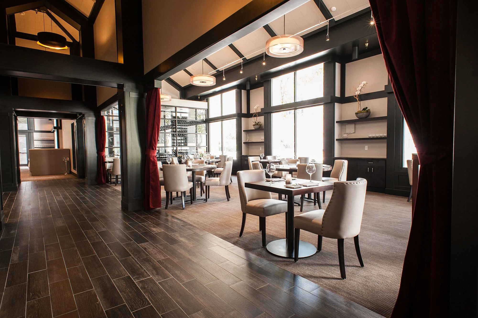2015-07-22-alexanders-steakhouse-002.0.jpg