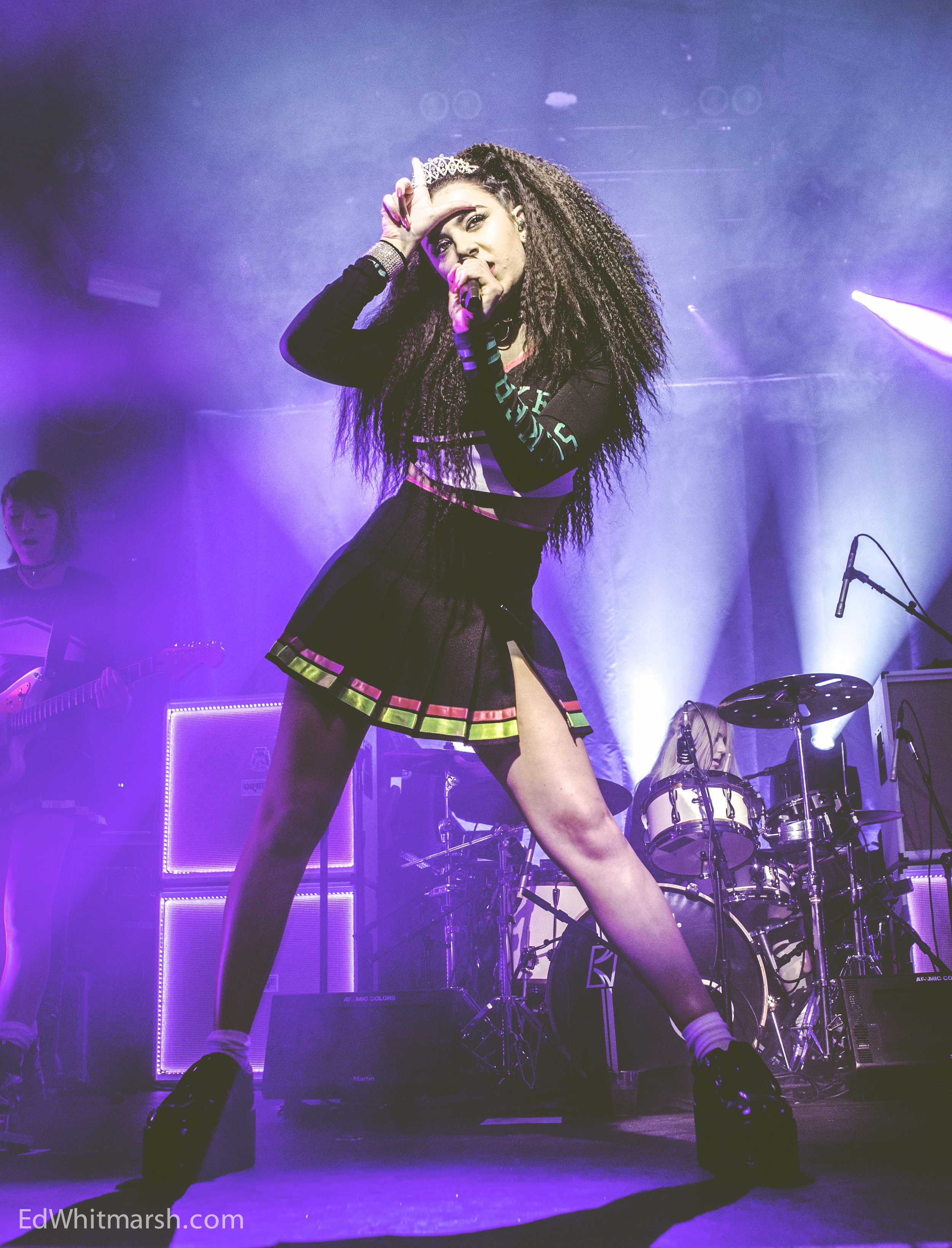 CHARLI XCX - HEAVEN